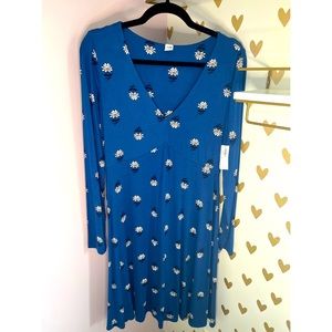 Old Navy long sleeve dress, size M. Smoke free home. New with tags.